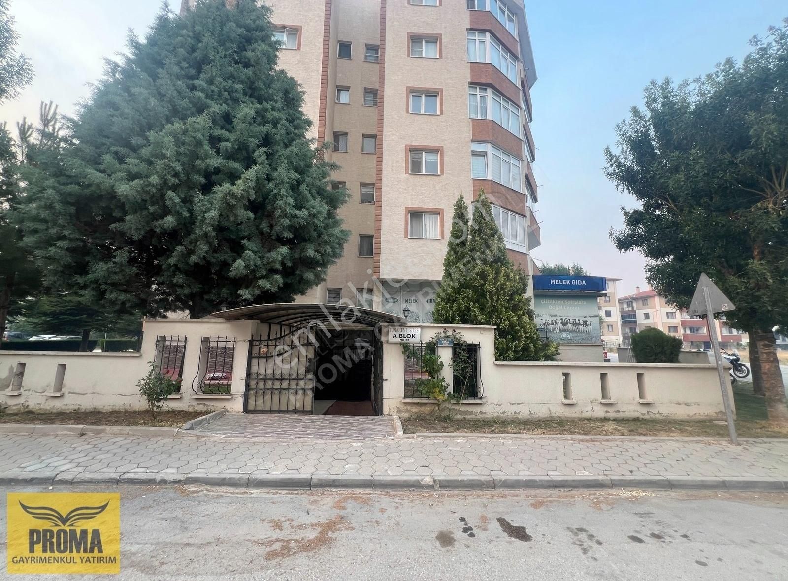 Proma'dan Batıkent Mah Site İçinde Balkonlu Asansörlü Geniş