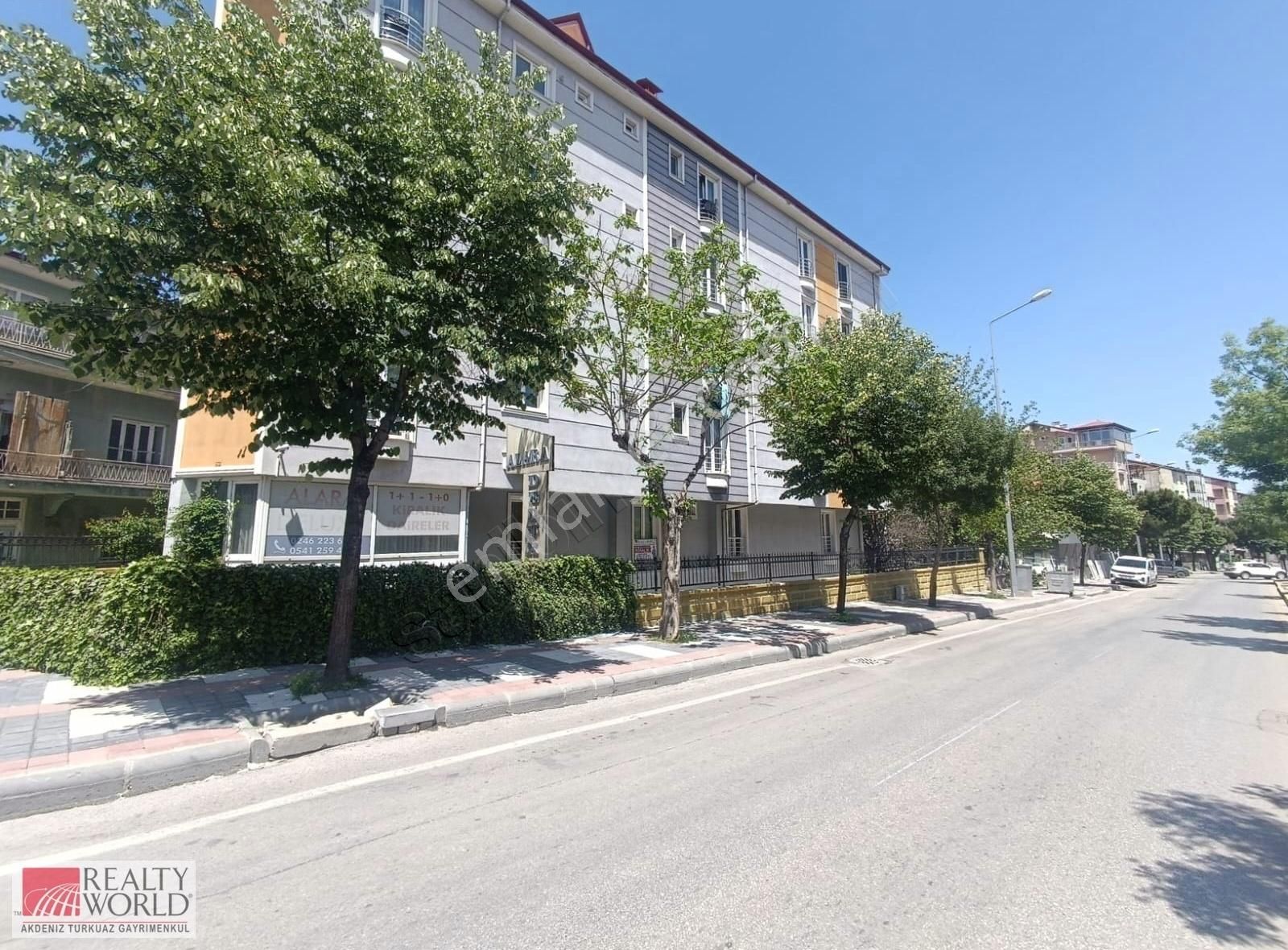 Yedişehitler Mahallesi'nde 2+1 Kiralık Apart