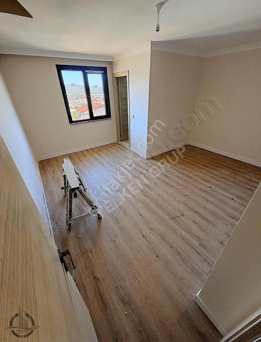 Yelken Grup'tan Satılık Hamidiye Mah. 160m2 5+1 Üst Dubleks - Görsel 15