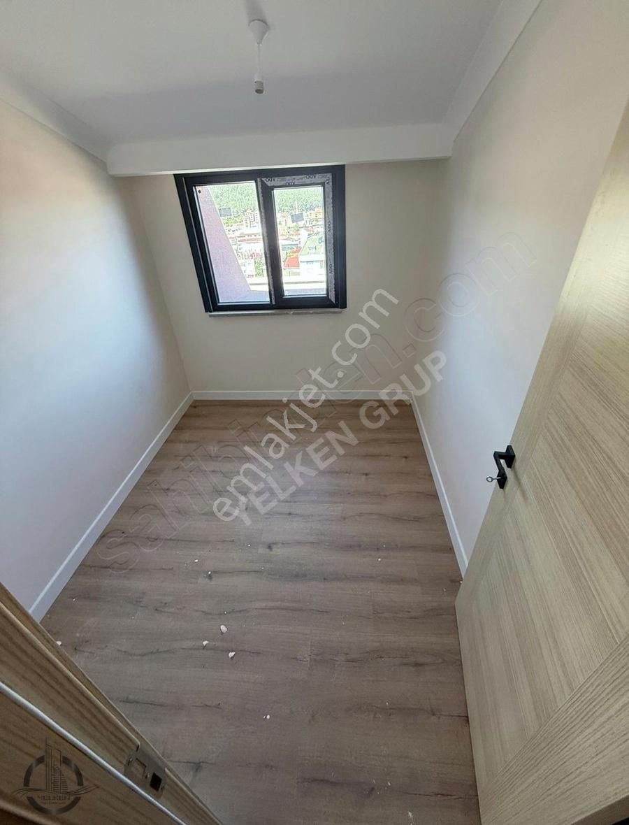 Yelken Grup'tan Satılık Hamidiye Mah. 160m2 5+1 Üst Dubleks - Görsel 8