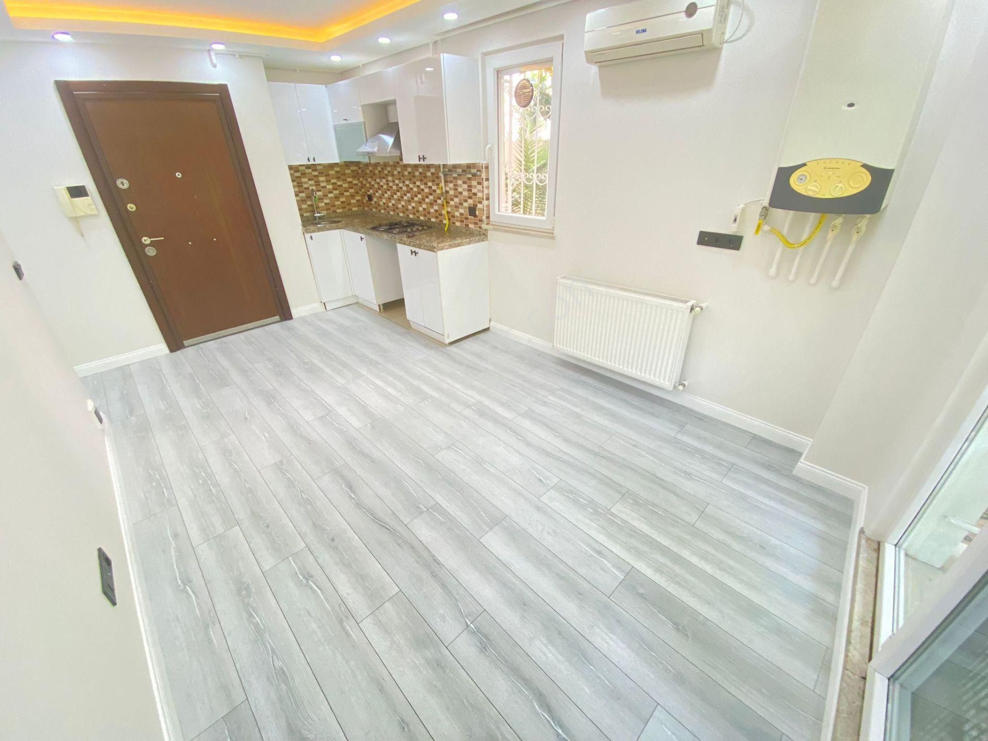 Köksalan'dan Küçükyalıda 1. Kat İçi Komple Yenilenmiş Yeni Binada 1+1 Fırsat Daire - Görsel 6
