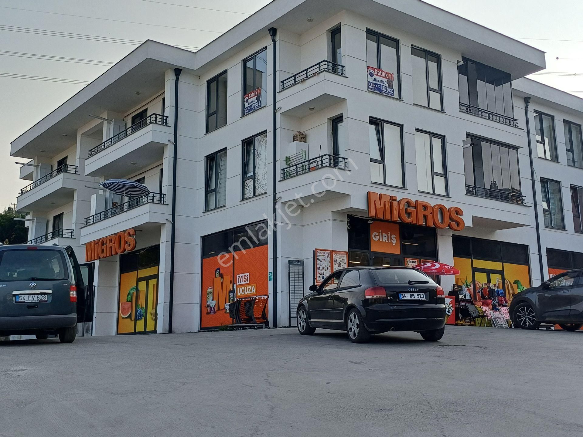 Remax Mavi Den Panaromik Manzaralı Harika Konumda 3+1 Daire