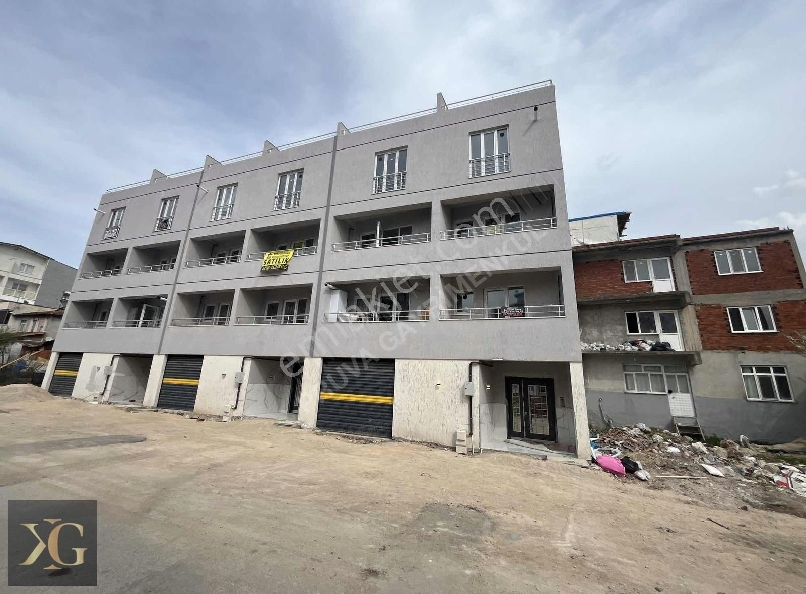 Akçalarda 1+1 Arakatta Sıfır Binada Fırsat Satılık Daire