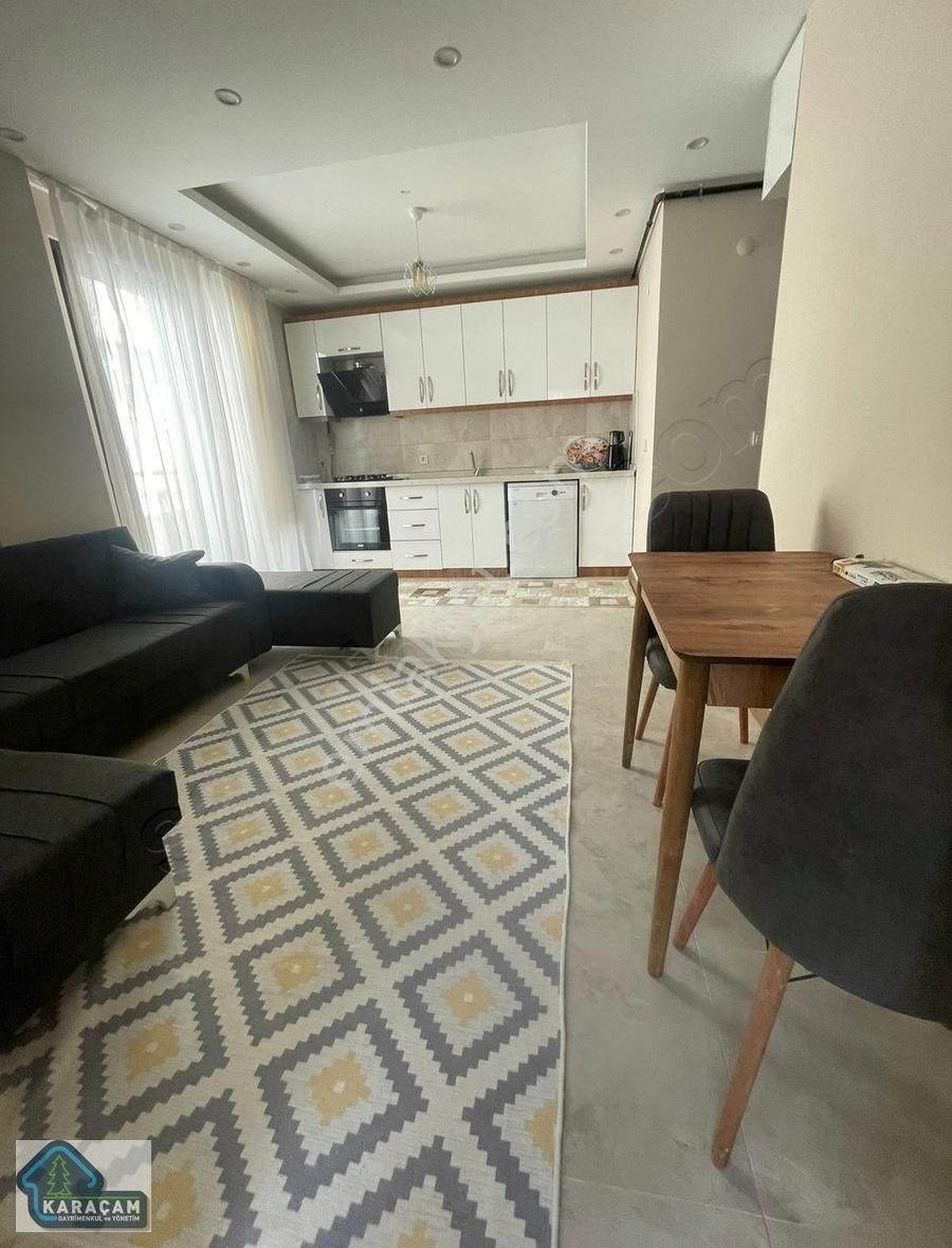 Nef'e Yürüme Mesafesinde 1+1 Eşyalı Daire