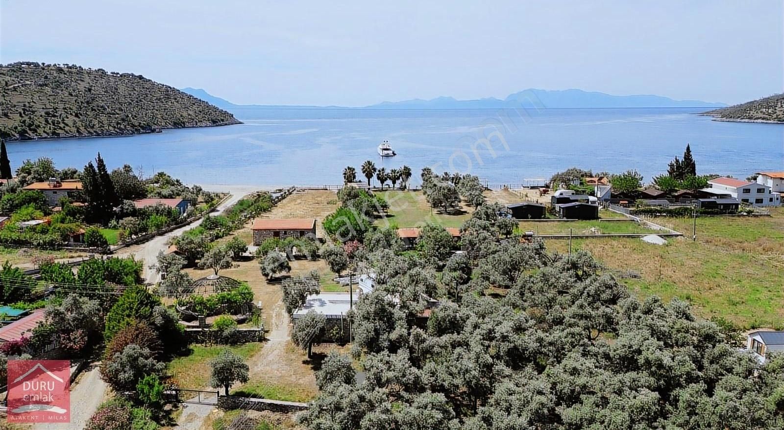 Çökertme'de Denize Sıfır 4539m² Arazi Ve Faal Turizm Tesisi - Görsel 4