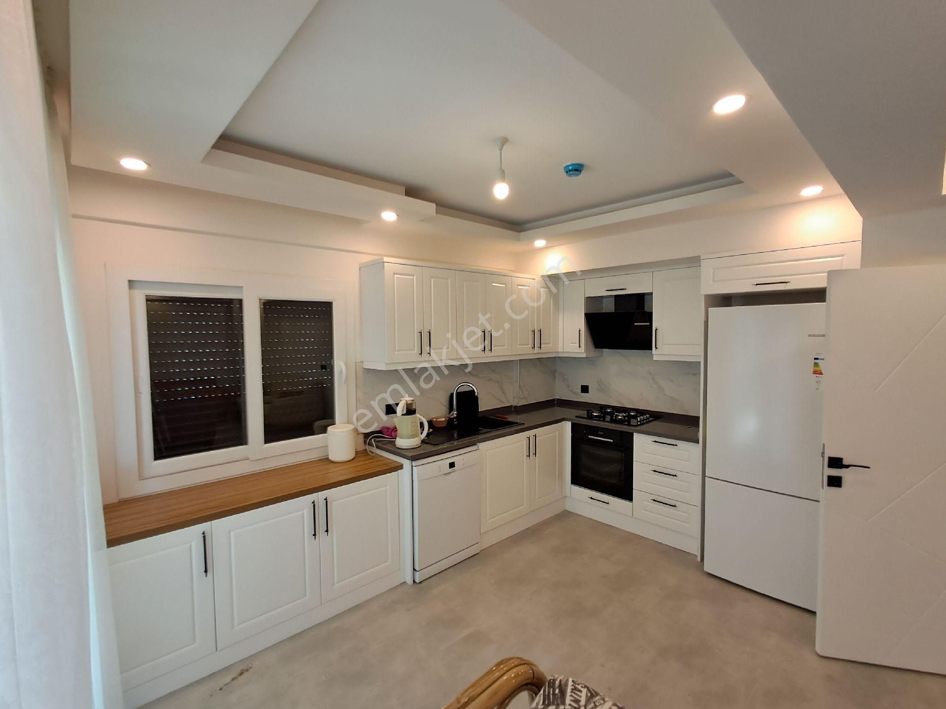 Günaydın Emlak'tan Ortaca Yerbelende 4+1 Havuzlu Satılık Villa - Görsel 32