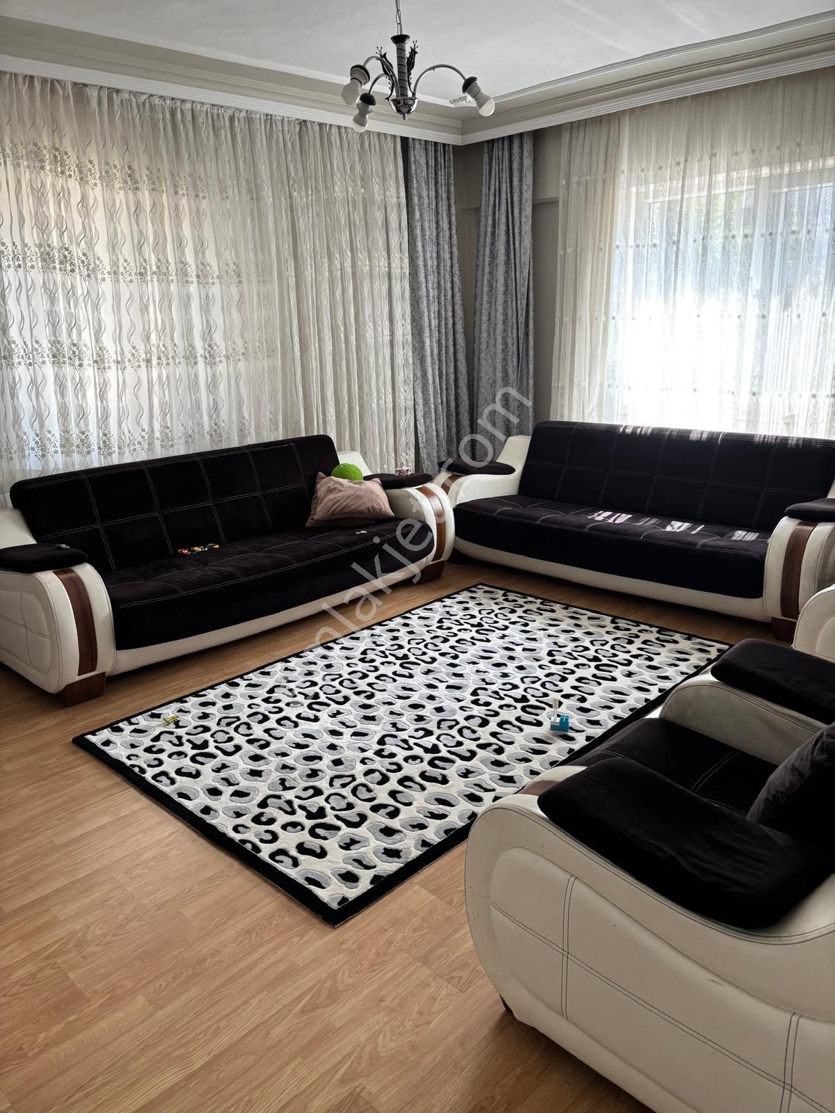 Mç Emlak'tan Selçuklu Mah'sınde 3+1 Satılık Daire - Görsel 3