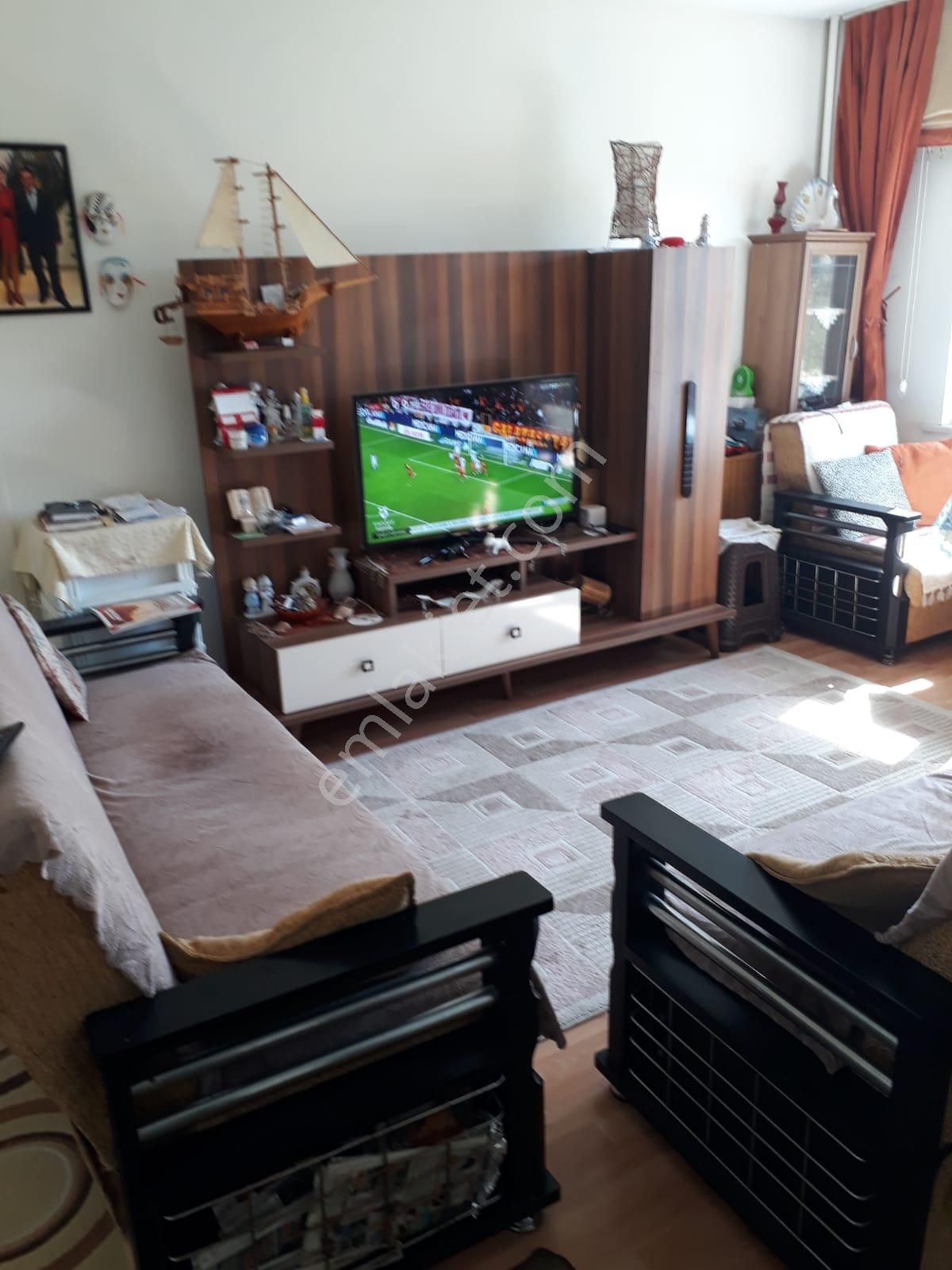 Acil! Kayaşehir 12.bölge'de Yatırımlık 5.kat Ara Kat Daire