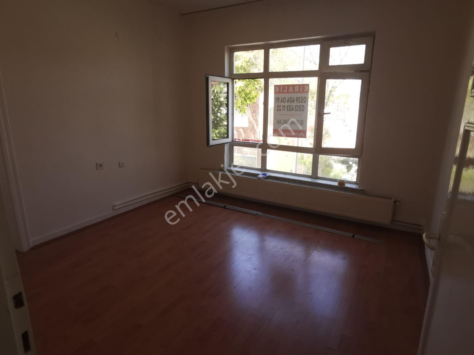Burak Emlak'dan Kiralık Daire Kurtuluş 9 Eylül Sk. 2+1 Arakat