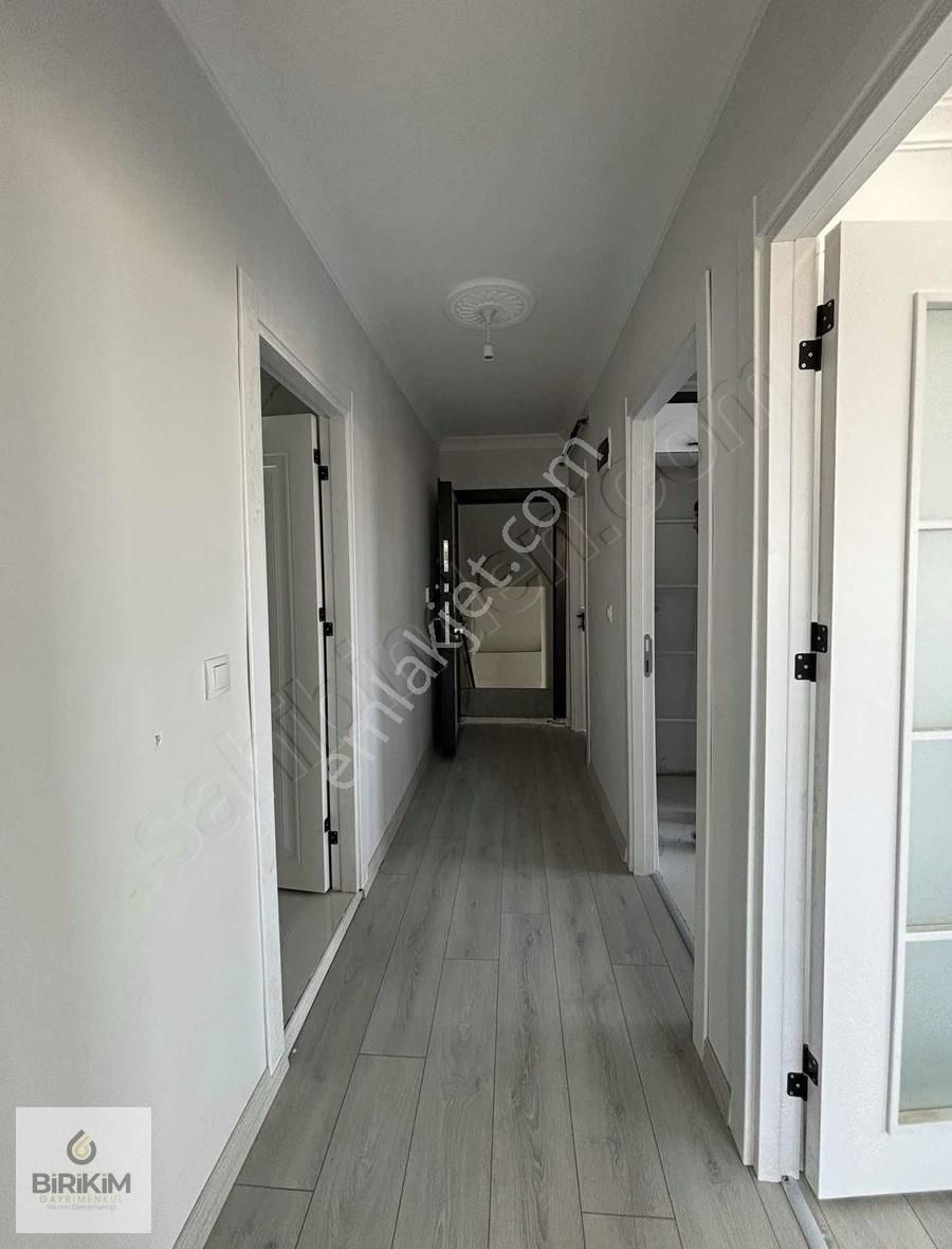 Emek Mahallesi Merkezi Konumda 2+1 90m² Asansörlü Arakat Daire