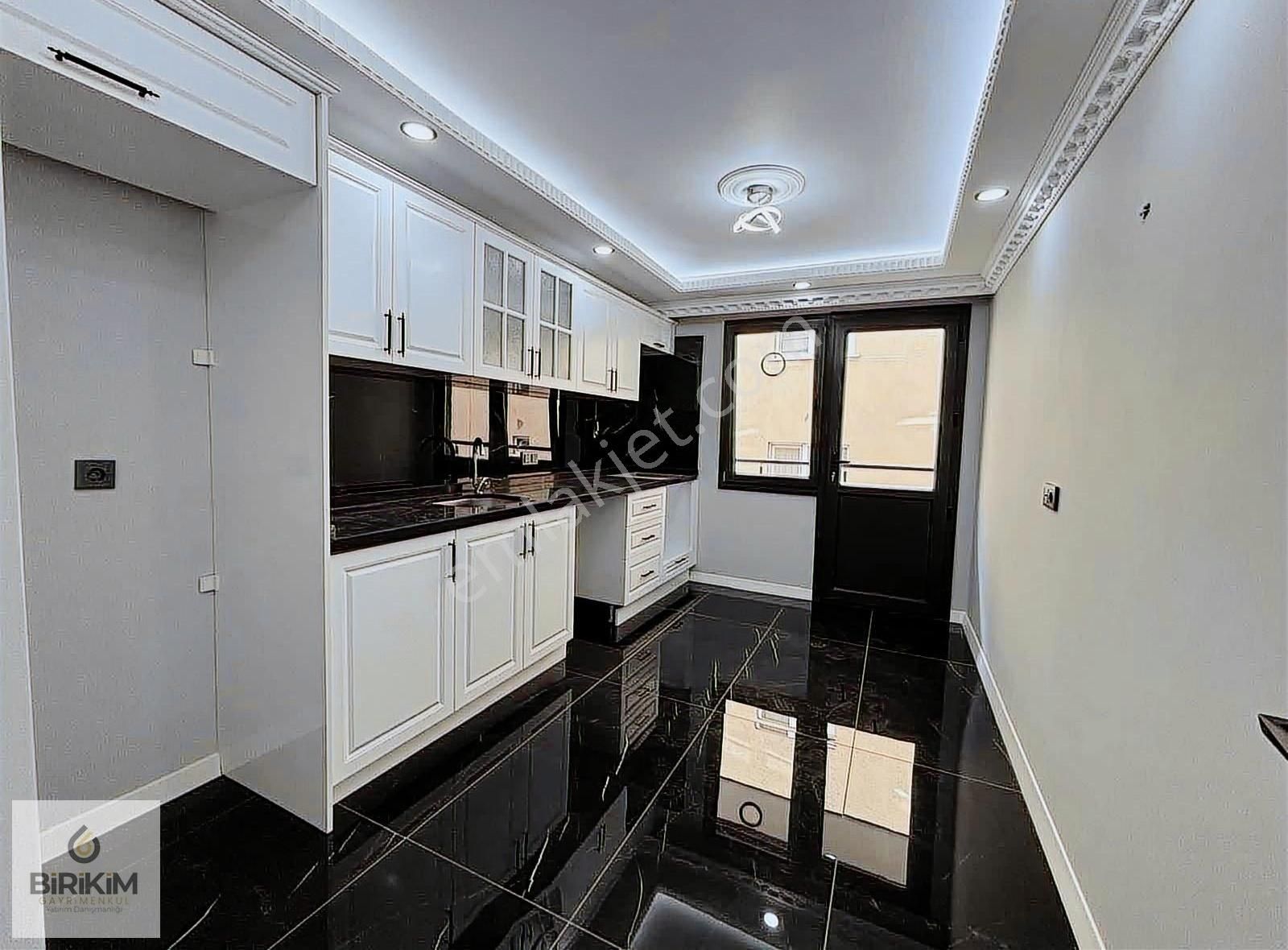 Darıca Merkezi Konumda Geniş 2+1 90m² Lüx Arakat *arsa Takaslı*