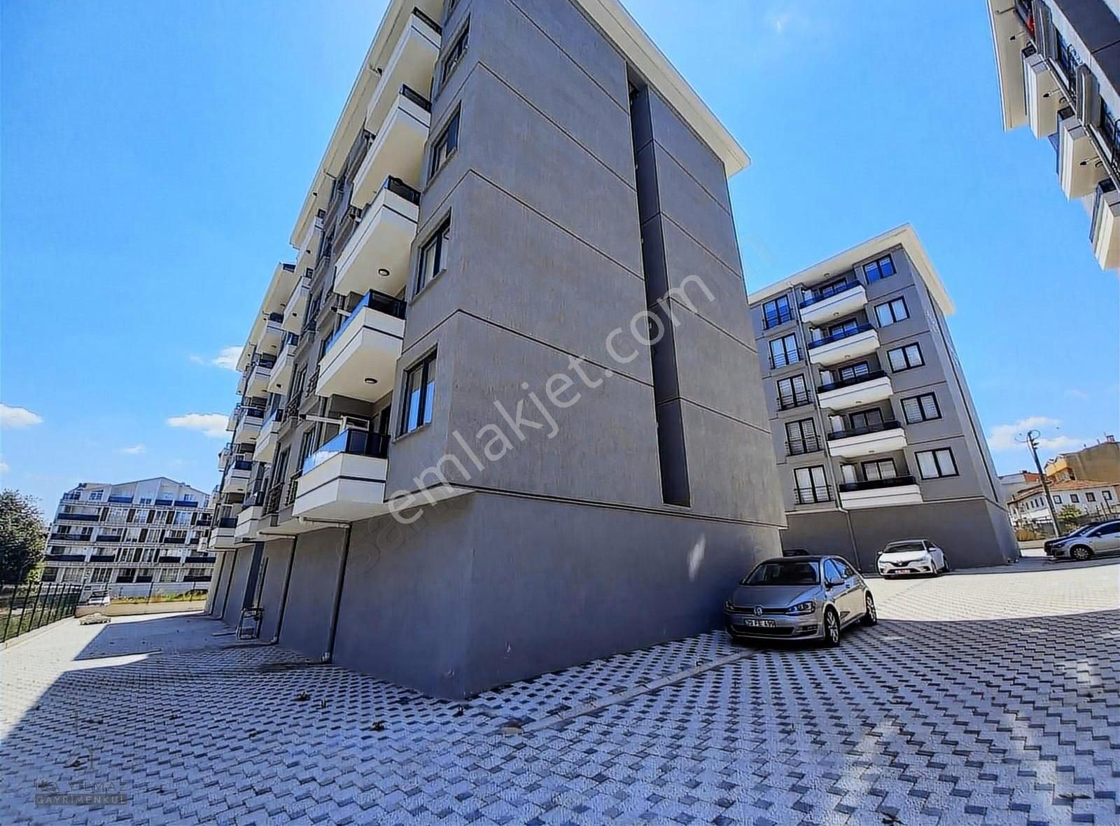 Koza Caddesinin En Güzel Sitesi!! - Görsel 3