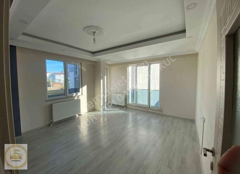 Nur Yapı'dan Merkezi Lokasyonda 2+1 Satılık Arakat Daire