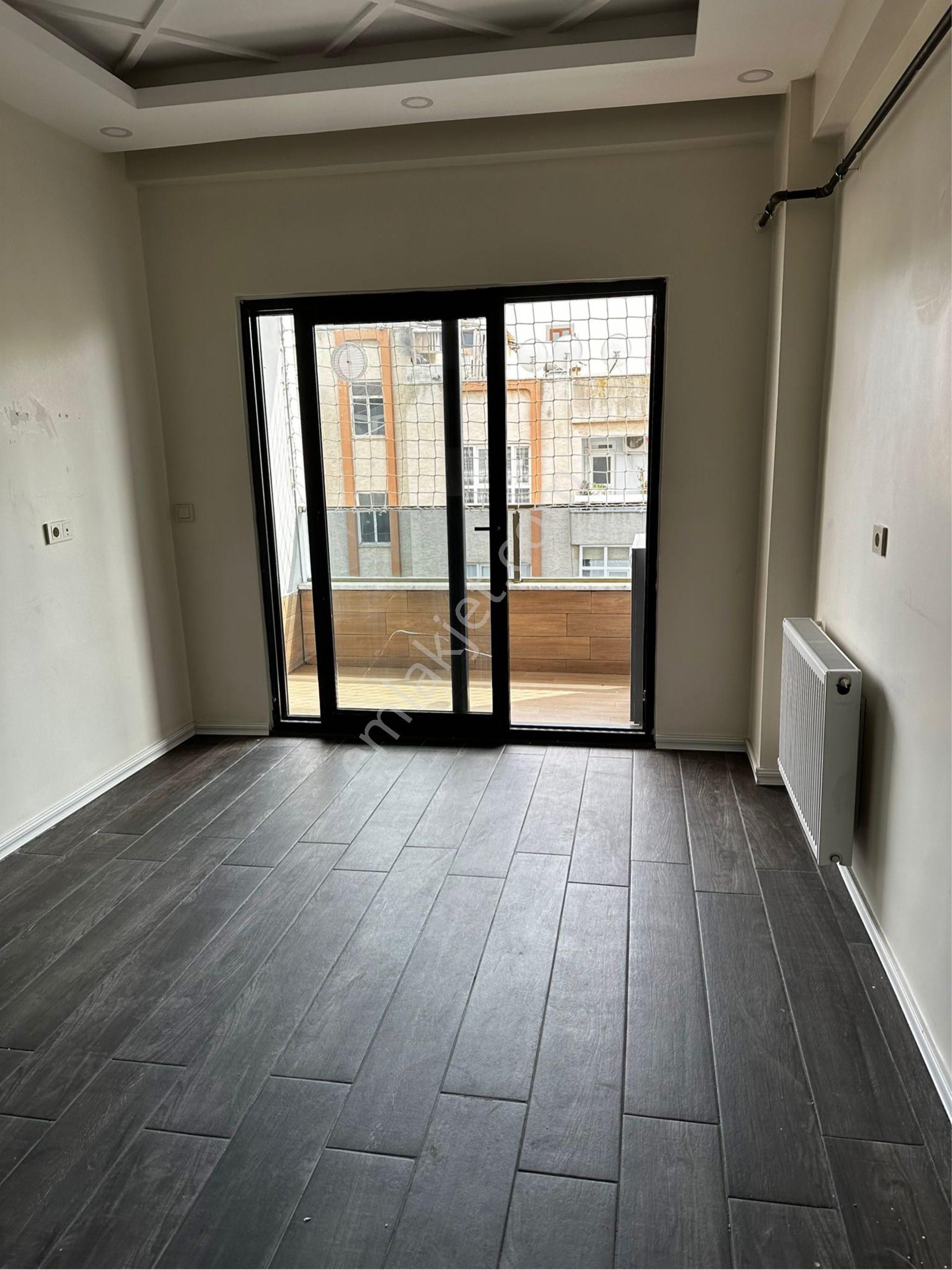 Acil Emlak Güvencesiyle 1+1 Ful Eşyalı Daire