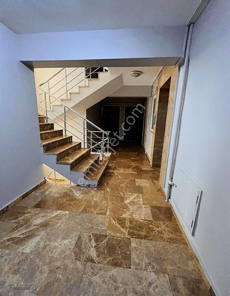 İsa Yılmaz Gayrimenkul'den 2+1 Arakat Eşyalı Arakat 70m Daire - Görsel 3