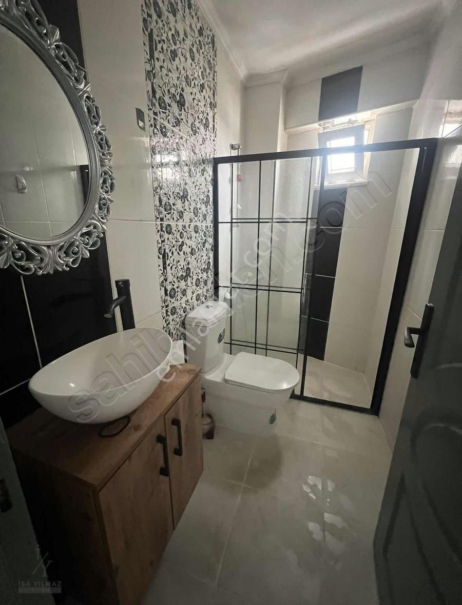 İsa Yılmaz'dan 2+1 Arakat Ful Eşyalı 70m Daire Özel Tasarım - Görsel 3