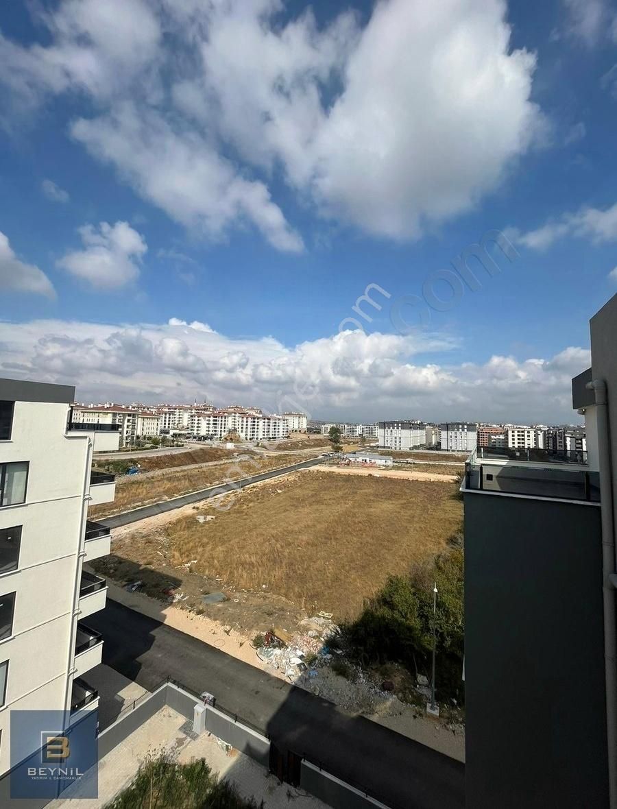 Beynil'den Balkanda Çelebiler Cumhuriyet Site Kiralık 4+1 Daire
