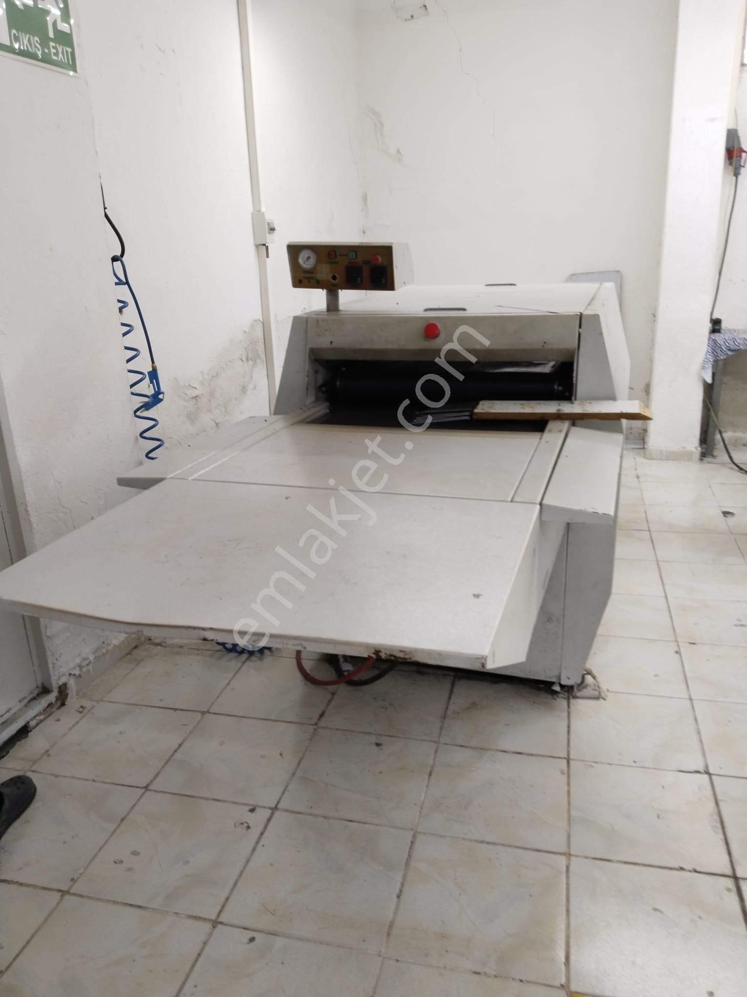 Alaçatı Gayrimenkul'den Gaziemir'de Kiralık Komple Bina - Görsel 6