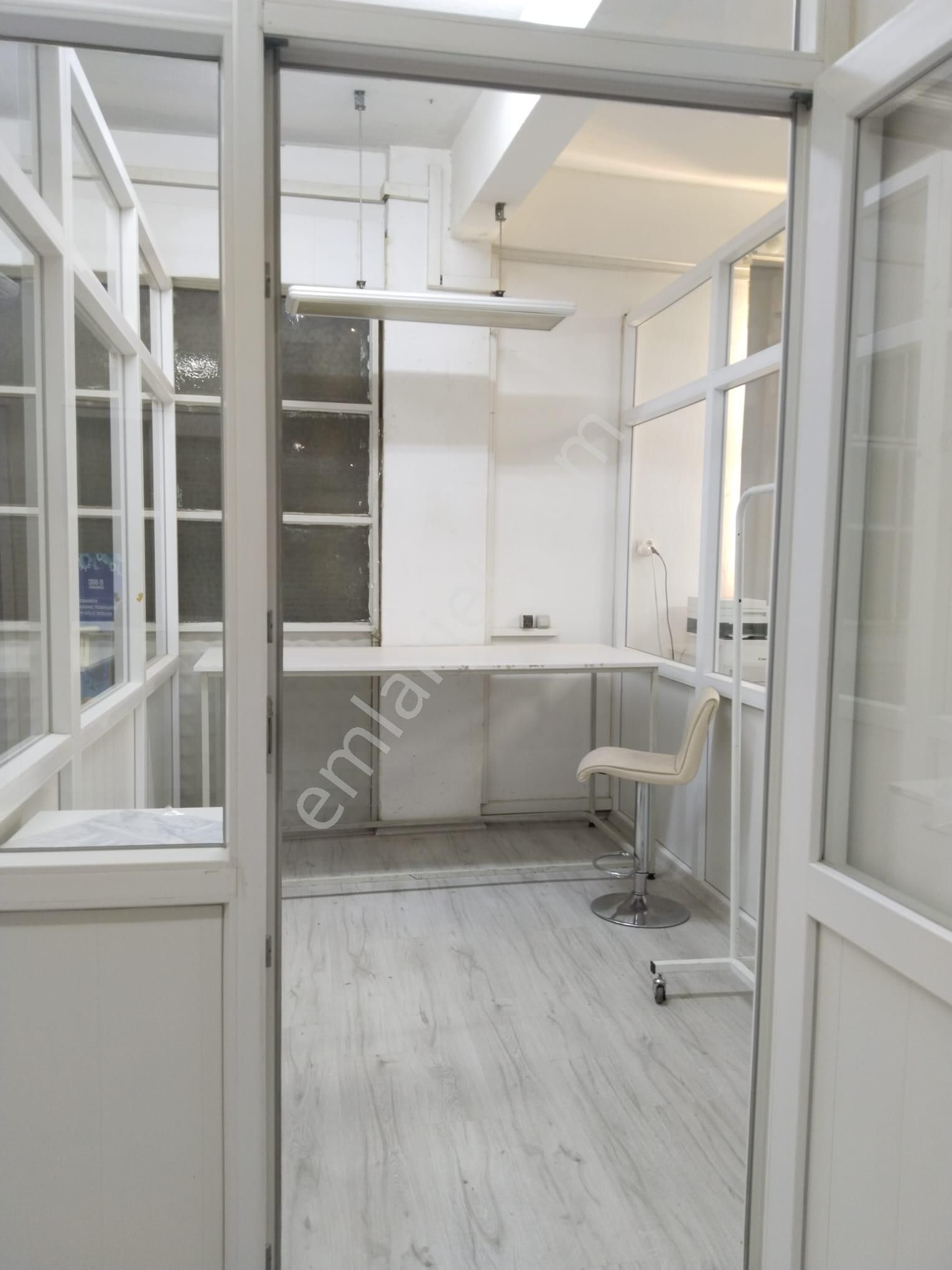 Alaçatı Gayrimenkul'den Gaziemir'de Kiralık Komple Bina - Görsel 4