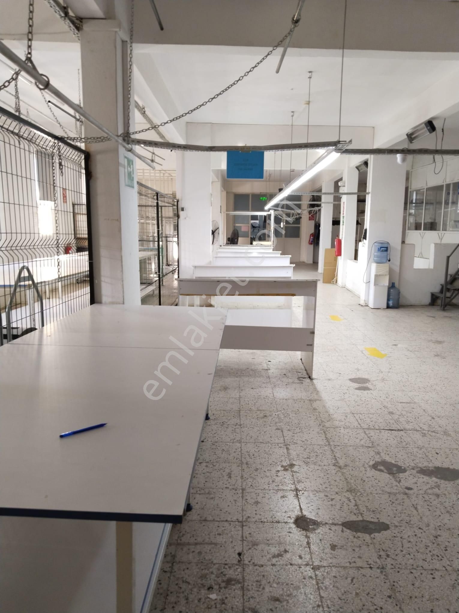 Alaçatı Gayrimenkul'den Gaziemir'de Kiralık Komple Bina - Görsel 13