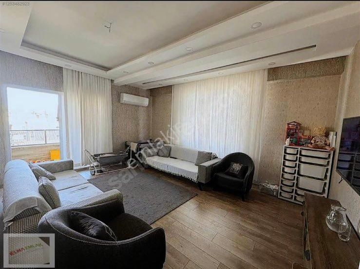 Acil Emlak Güvencesiyle Satlık 2+1 Daire Akpiyar
