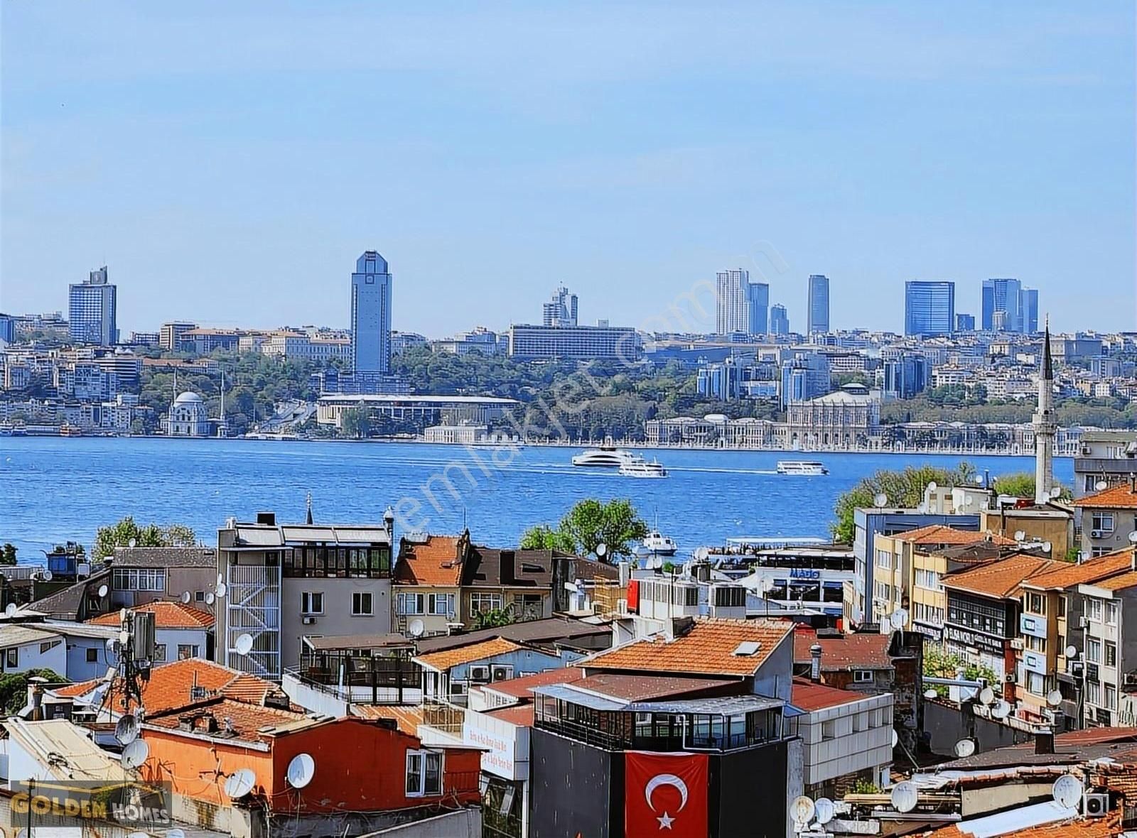 Golden Homes'tan Üsküdar Merkezde Boğaz Manazaralı 4+1 Dublex