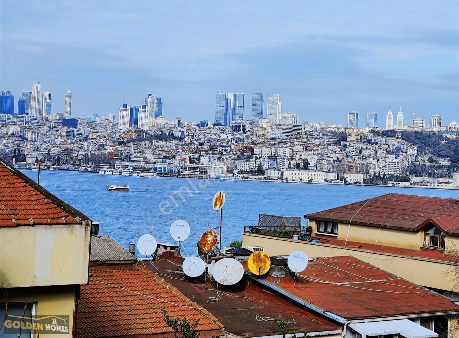 Golden Homes'tan Sultantepede K.otoparklı Manzaralı Satılık 3+1