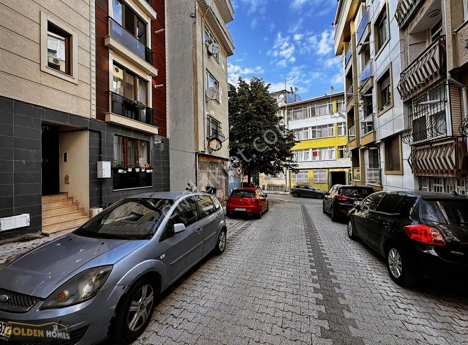 Golden Homes'tan Doğancılar Parkının Yan Sokagında 2+1 Satılık