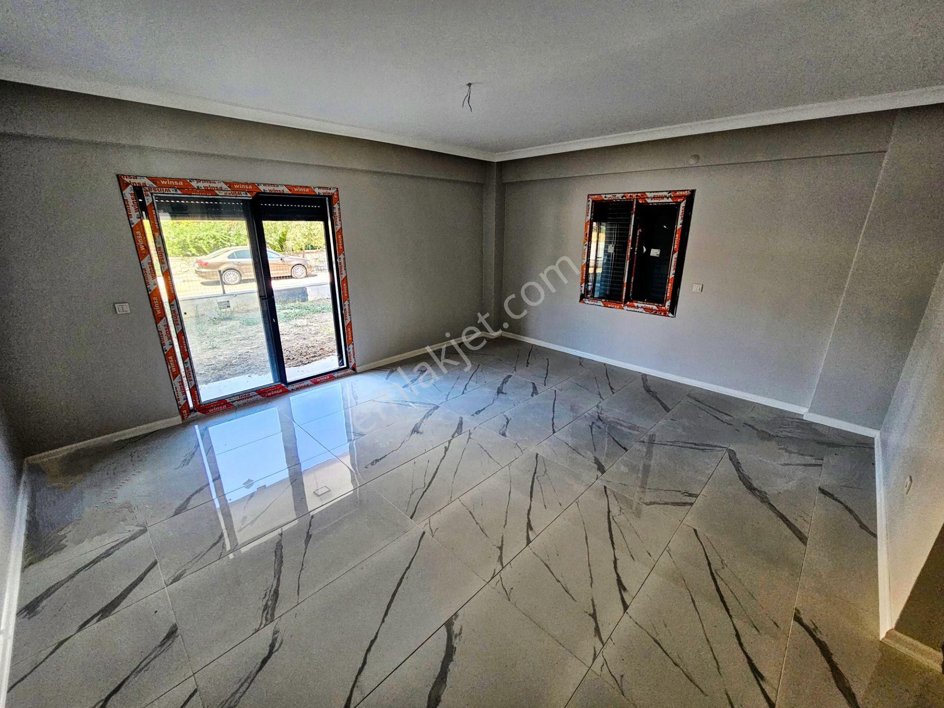 Bülent Ateşci'den Mavi Sokakta Bitişik Nizam Müstakil Daire - Görsel 13