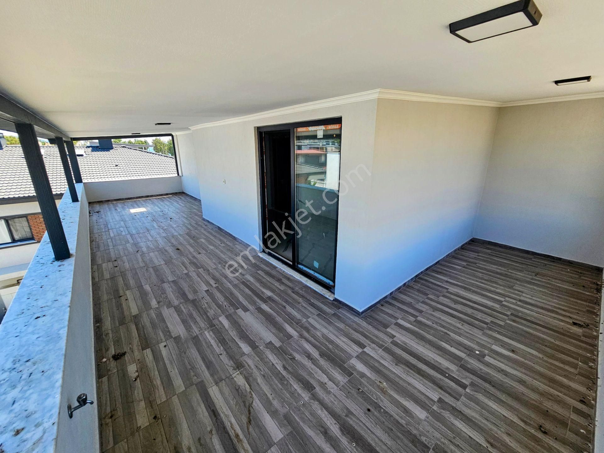 Bülent Ateşci'den Mavi Sokakta Bitişik Nizam Müstakil Daire - Görsel 18