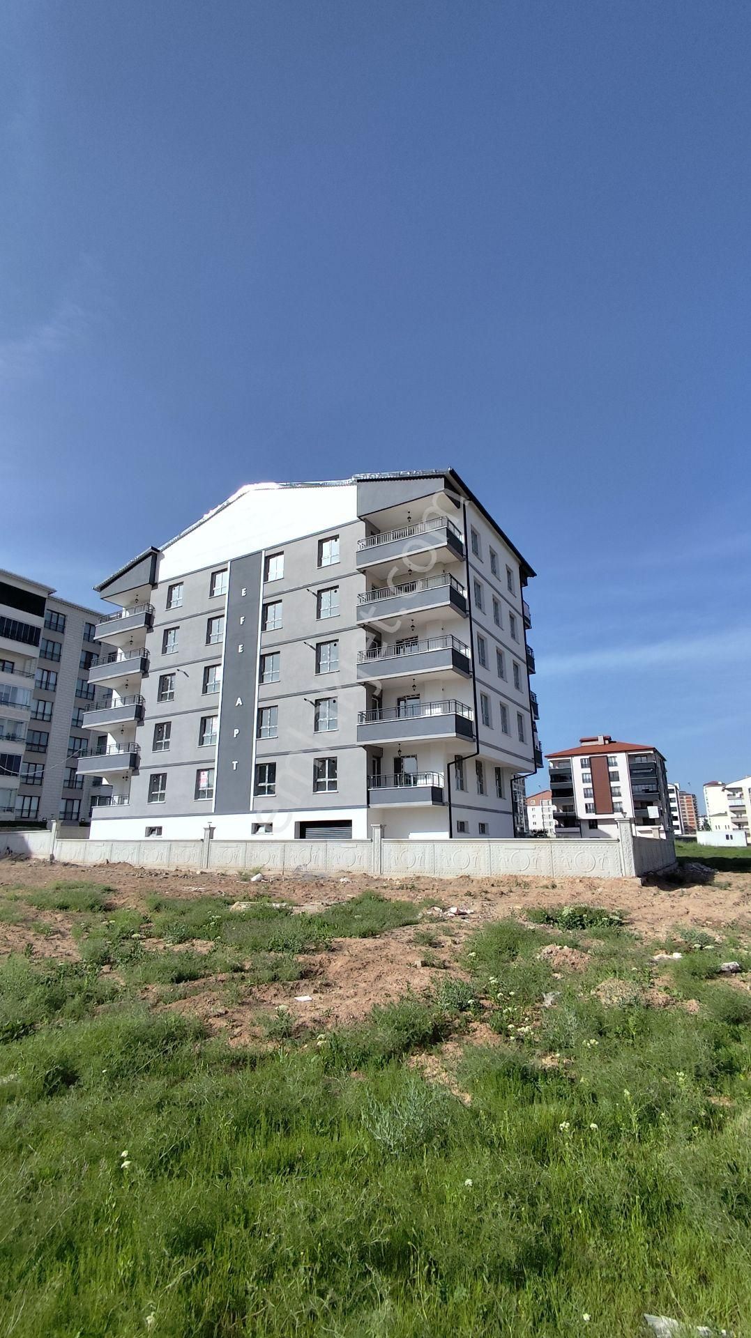 Sivas Merkez Kılavuz Mah. 3+1 Satılık Daire
