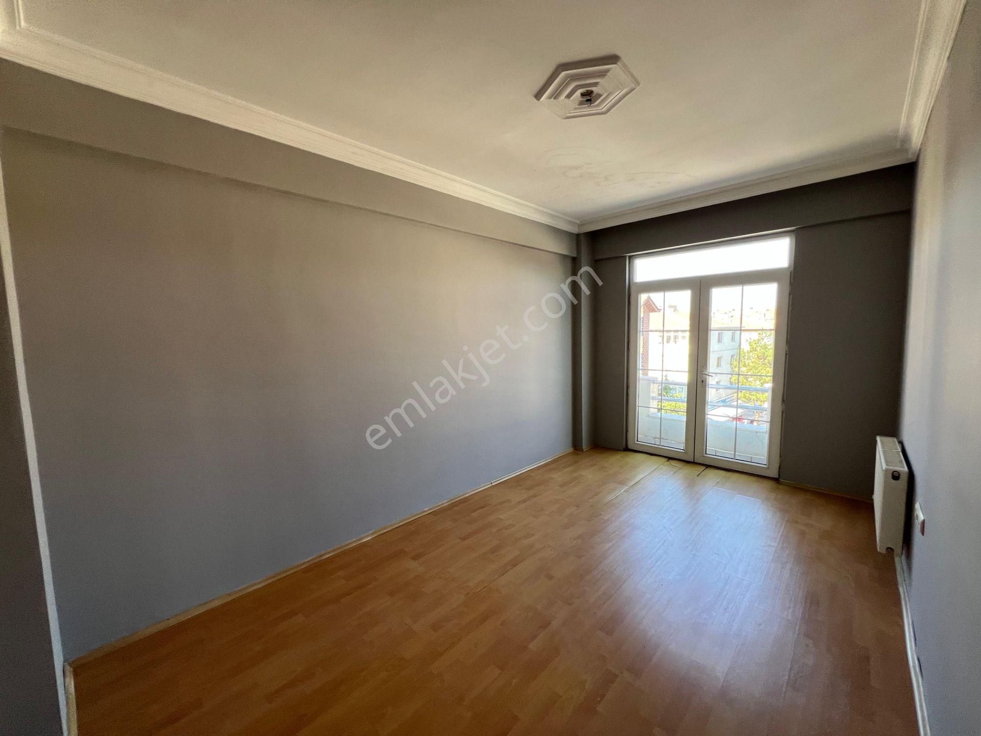 Akademi'den Yenibağlar'da Köşe Geniş Ebeveyn Banyolu Kiralık 3+1 - Görsel 4