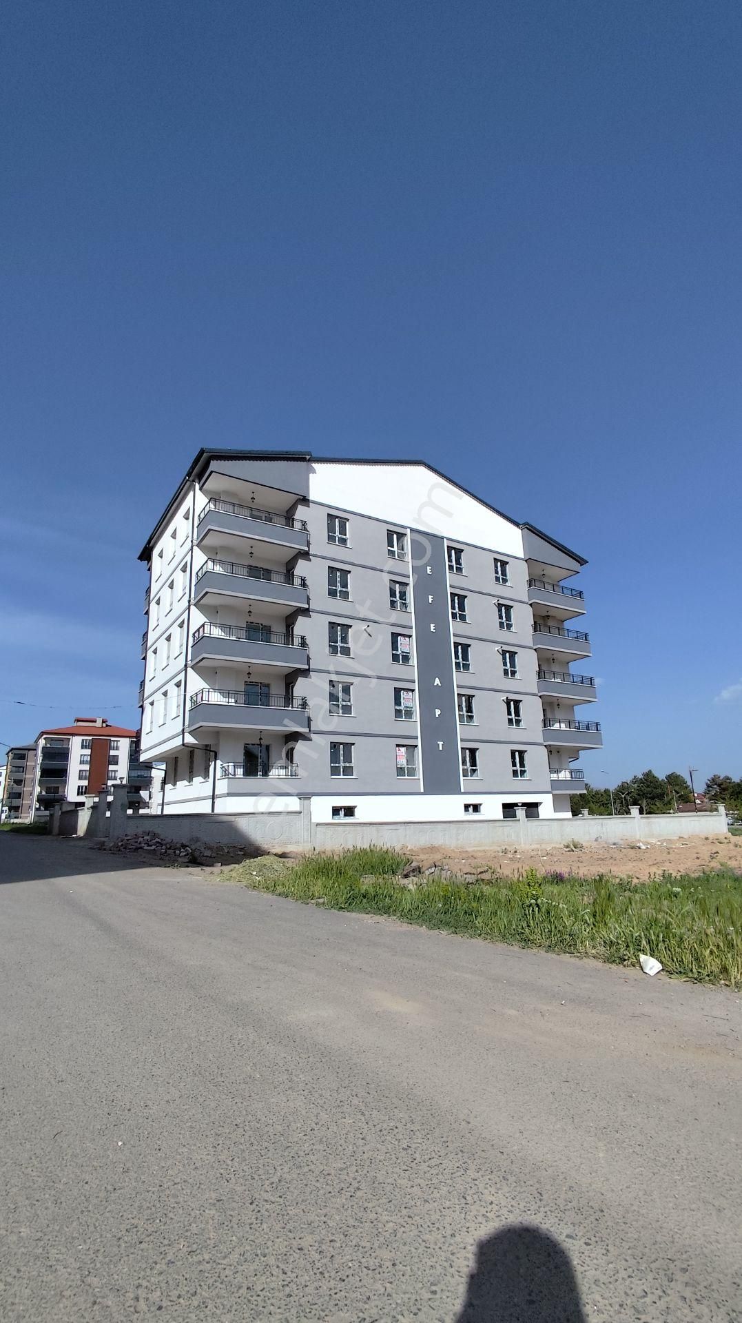 Sivas Merkez Kılavuz Mah. 3+1 Satılık Daire