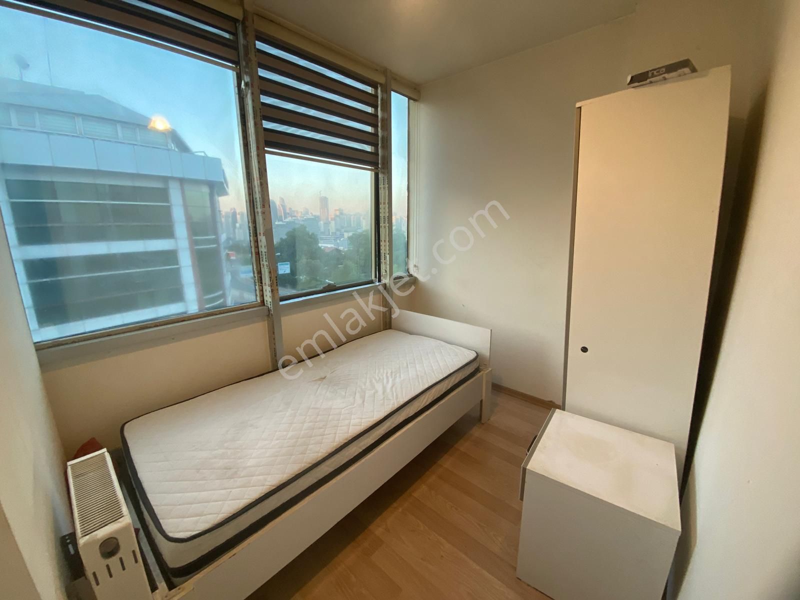 Beylikdüzü Yakuplu'da Metrobüs Yanı 43m2 Eşyalı 1+1 Kiralık - Görsel 3