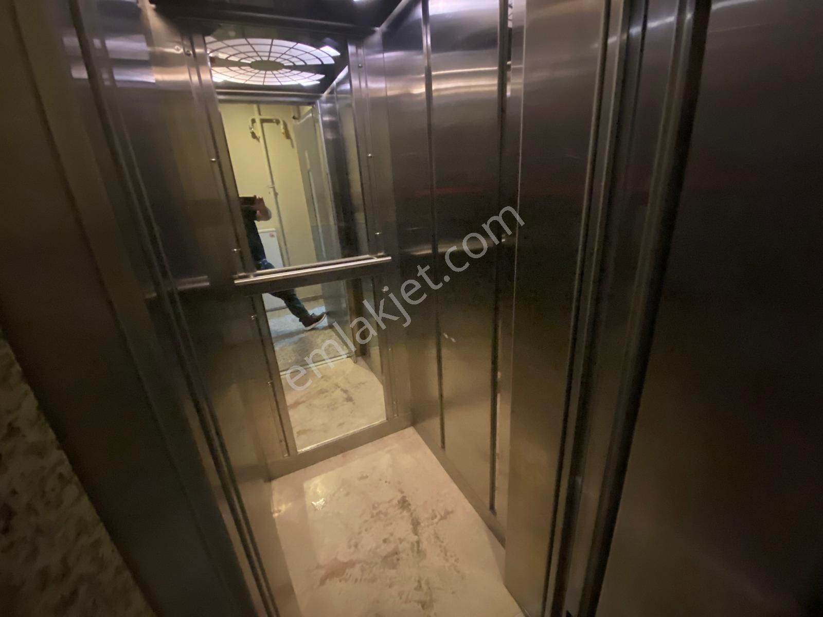 Beylikdüzü Yakuplu'da Metrobüs Yanı 43m2 Eşyalı 1+1 Kiralık - Görsel 18