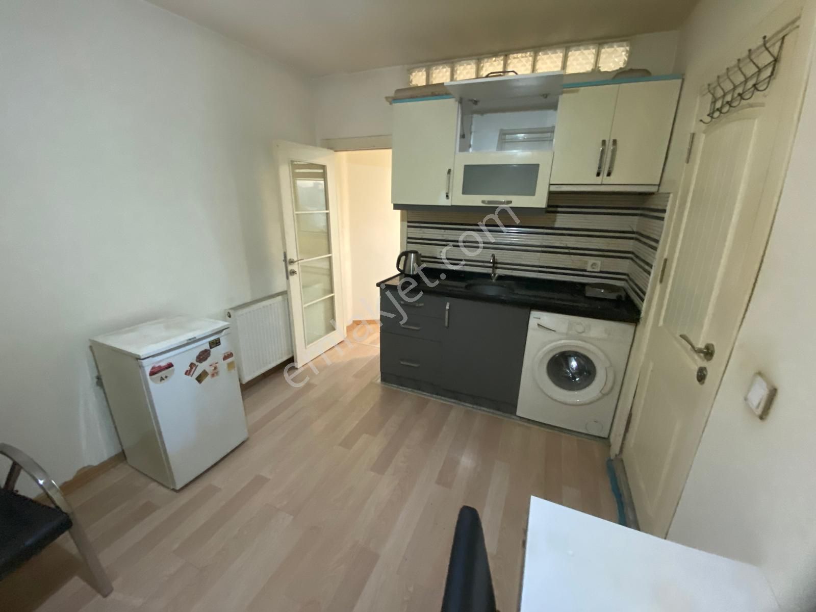 Beylikdüzü Yakuplu'da Metrobüs Yanı 43m2 Eşyalı 1+1 Kiralık - Görsel 9