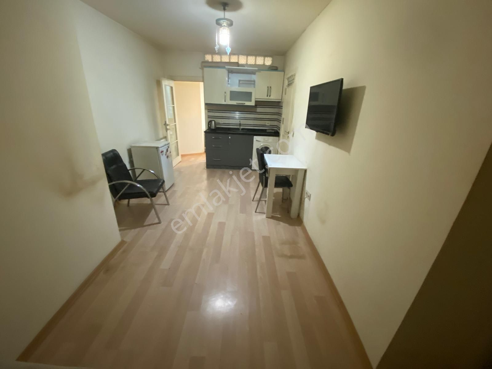 Beylikdüzü Yakuplu'da Metrobüs Yanı 43m2 Eşyalı 1+1 Kiralık - Görsel 11