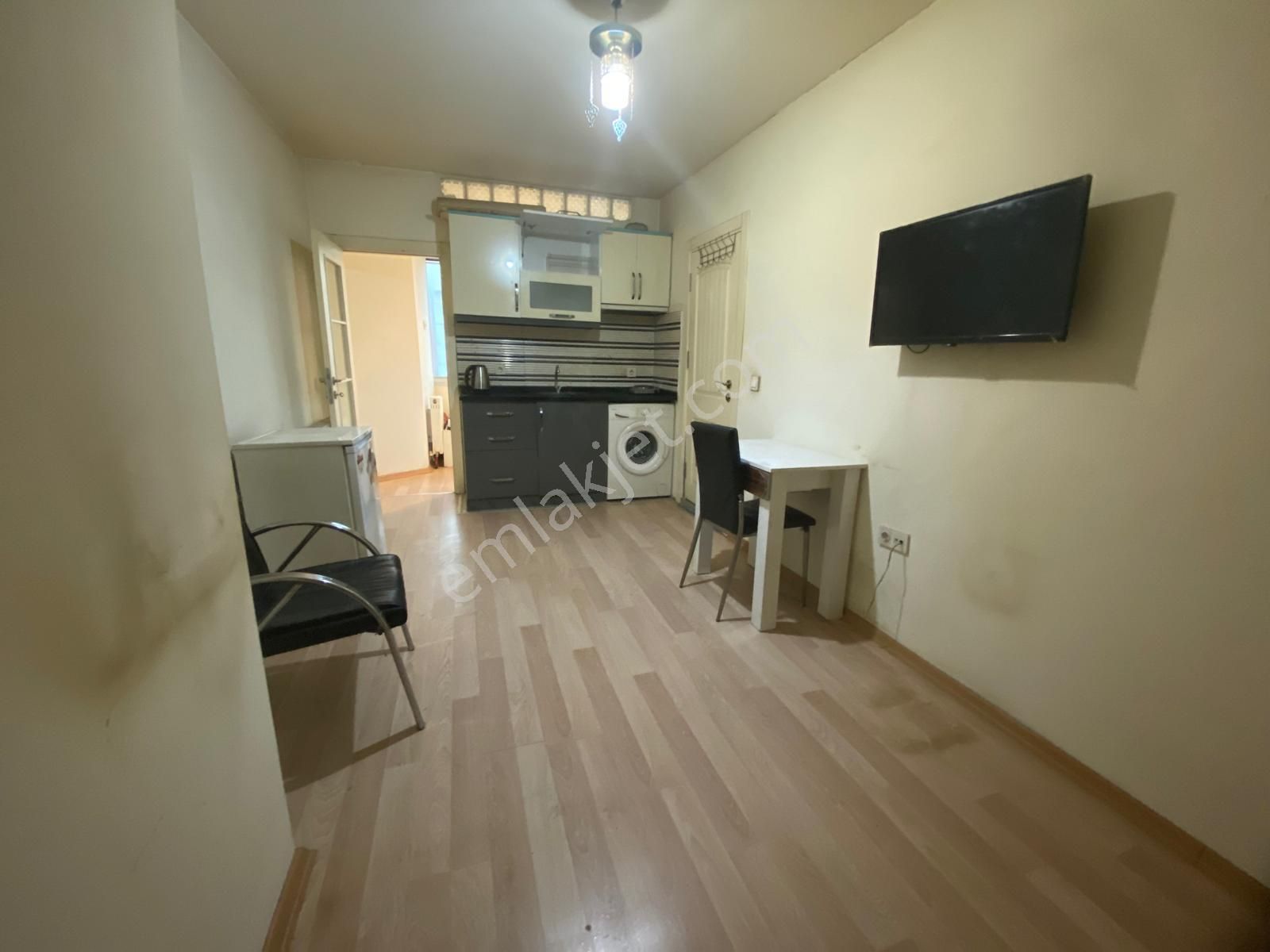 Beylikdüzü Yakuplu'da Metrobüs Yanı 43m2 Eşyalı 1+1 Kiralık - Görsel 6