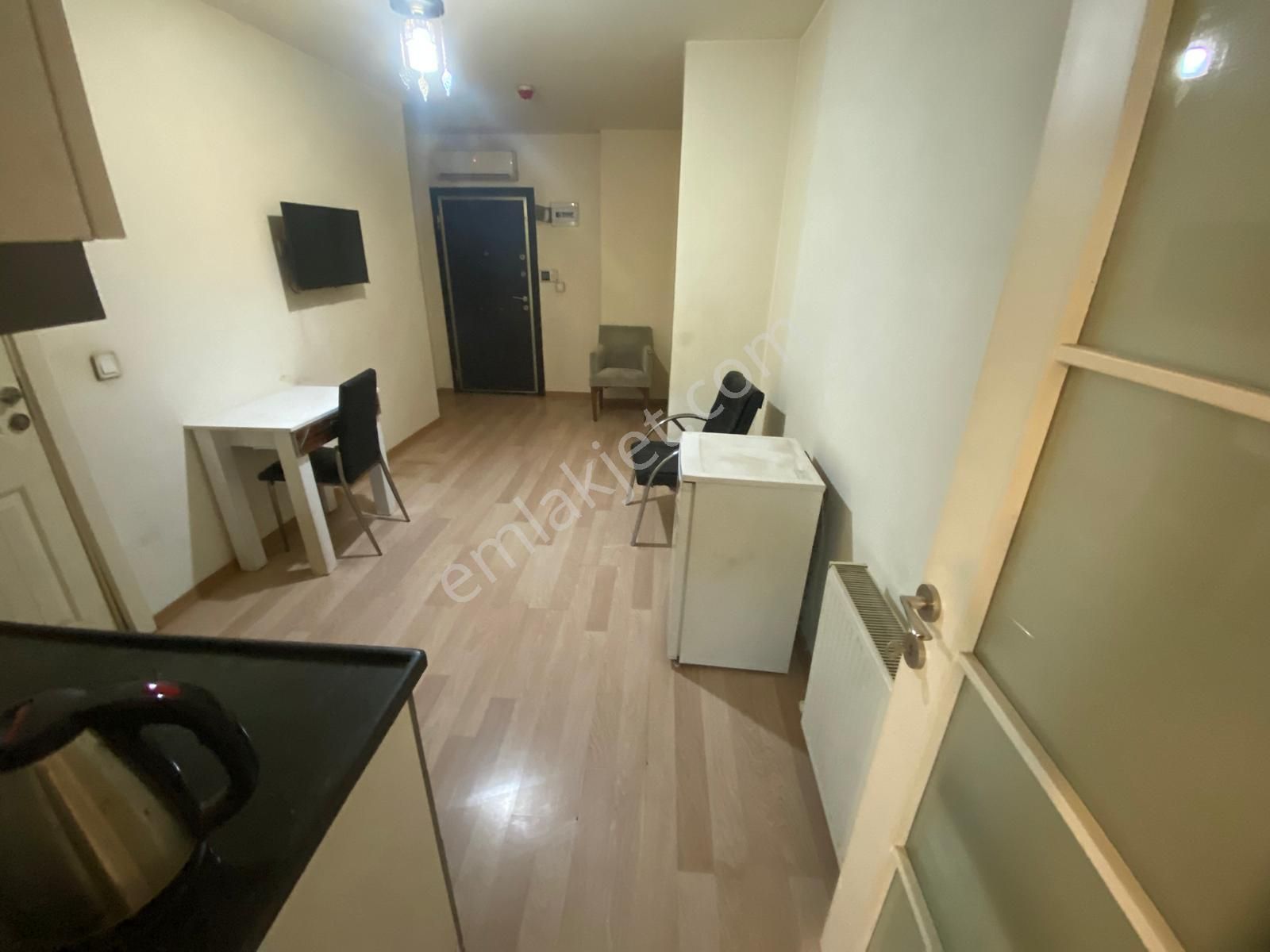 Beylikdüzü Yakuplu'da Metrobüs Yanı 43m2 Eşyalı 1+1 Kiralık - Görsel 5