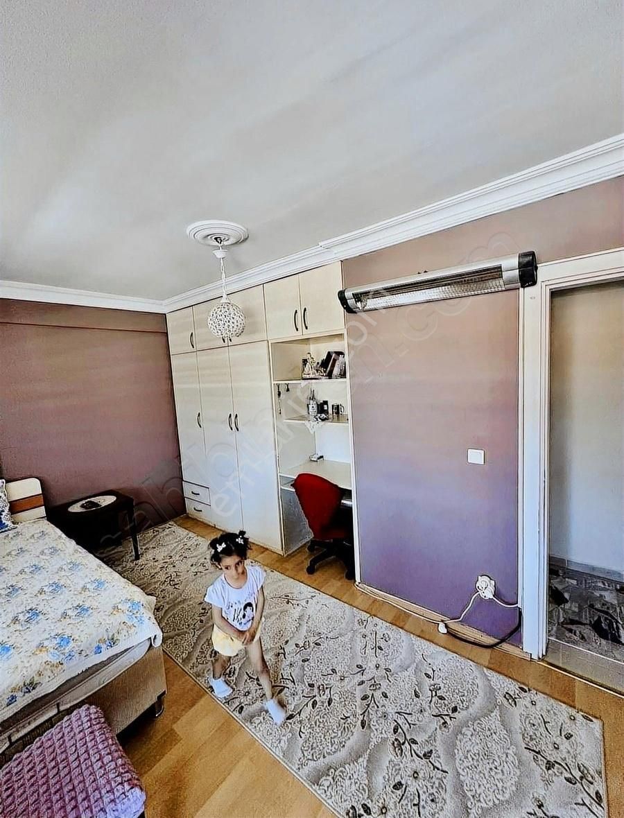 Çorlu Muhittin Eşsiz 240 M2 Dubleks-6 Oda 2 Salon-en İyi Bölgede - Görsel 15