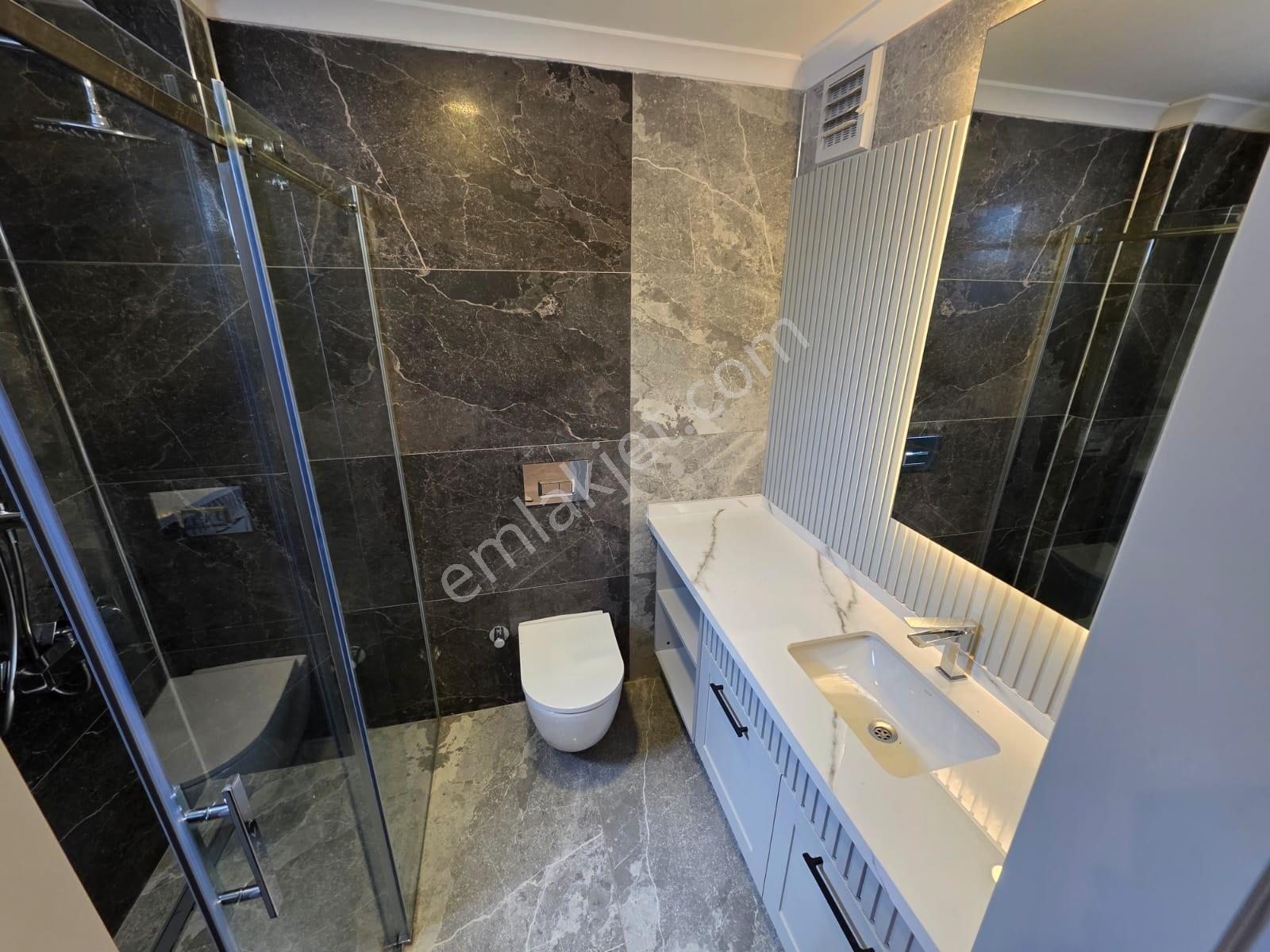 Sahildeki Huzur Lüks Villa Mükemmel Deniz Manzaralı 3 Sıra - Görsel 24