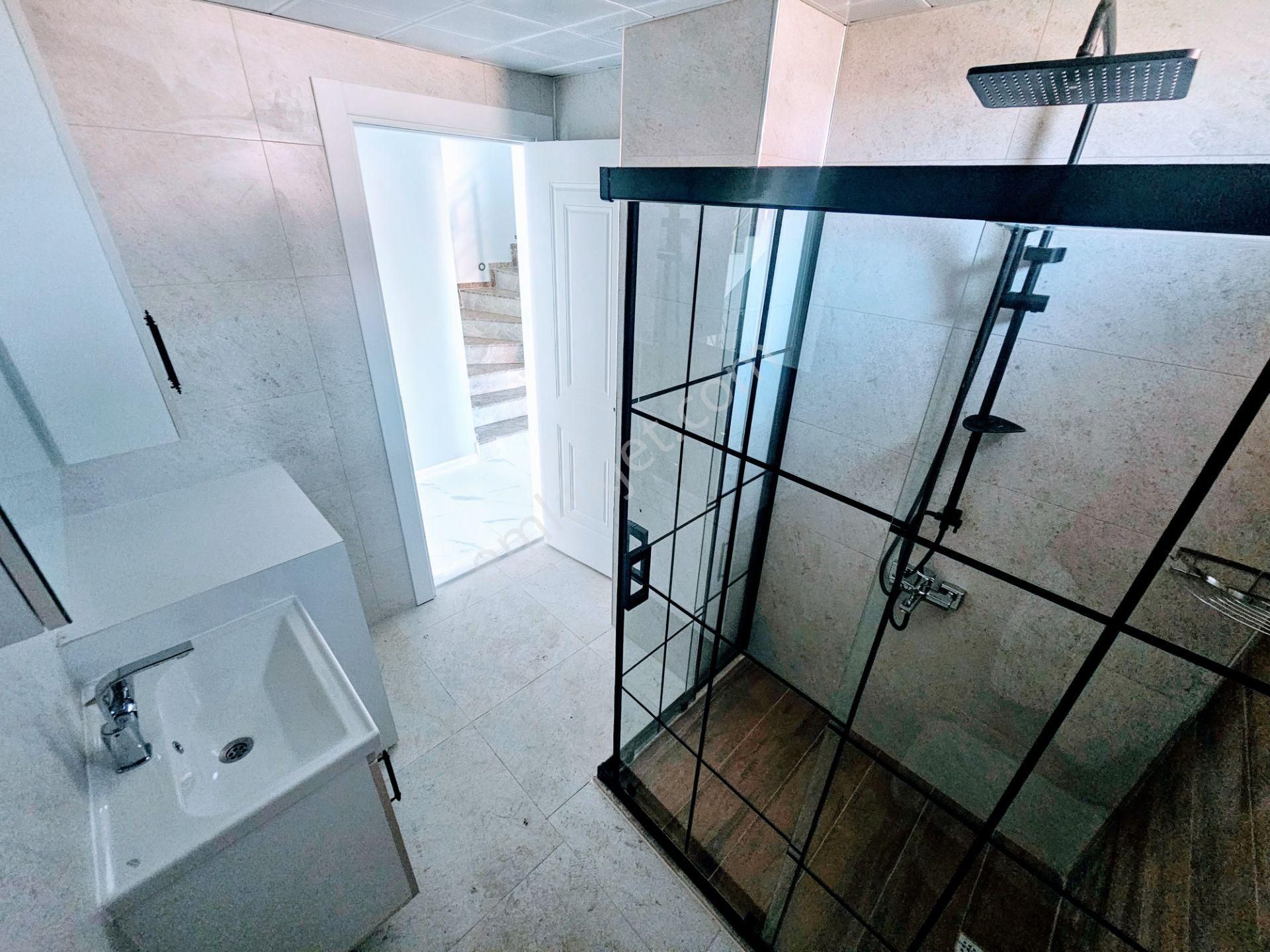 Bülent Ateşci'den Mavi Sokakta Bitişik Nizam Müstakil Daire - Görsel 11