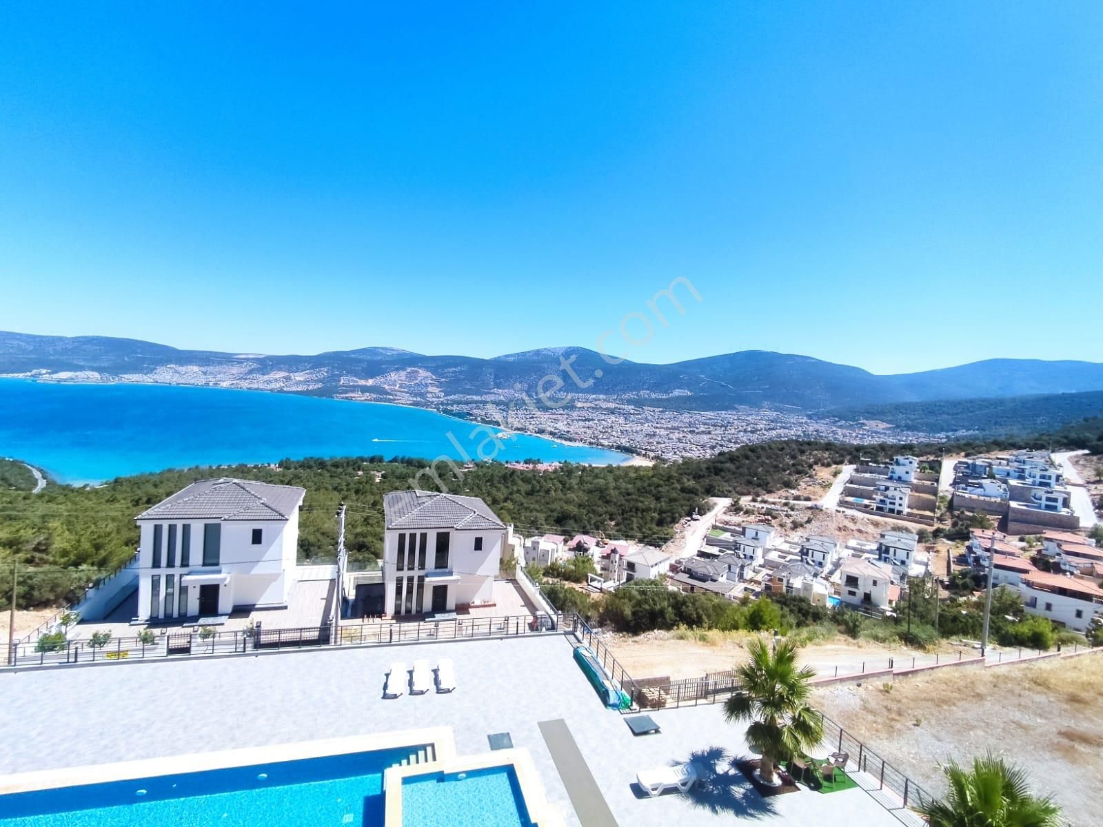 Didim Akbük'te Full Deniz Manzaralı Satılık Çatı Dubleks - Görsel 11