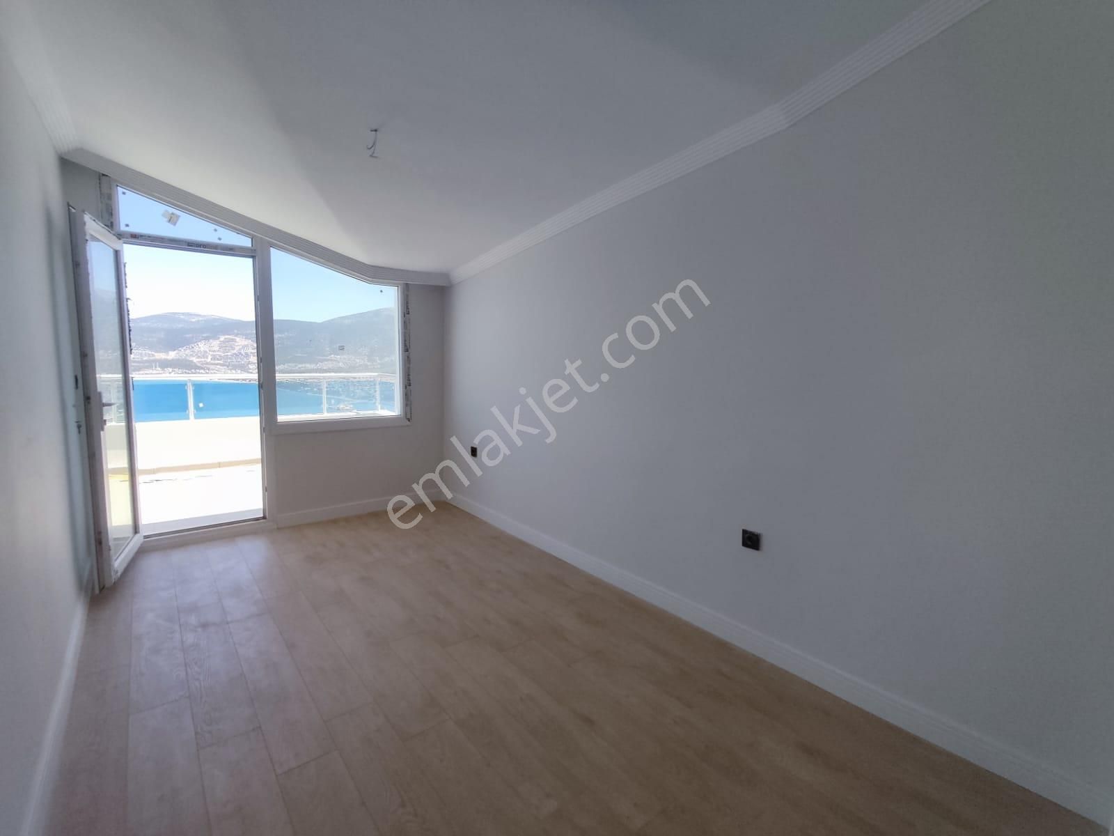 Didim Akbük'te Full Deniz Manzaralı Satılık Çatı Dubleks - Görsel 22