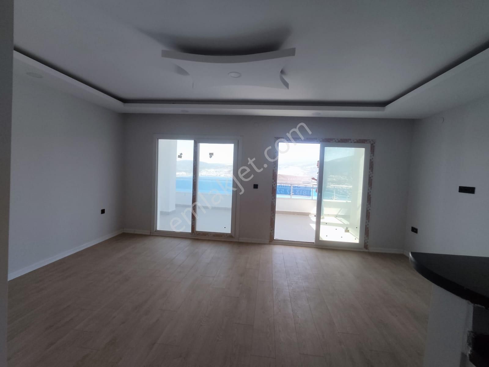 Didim Akbük'te Full Deniz Manzaralı Satılık Çatı Dubleks - Görsel 26