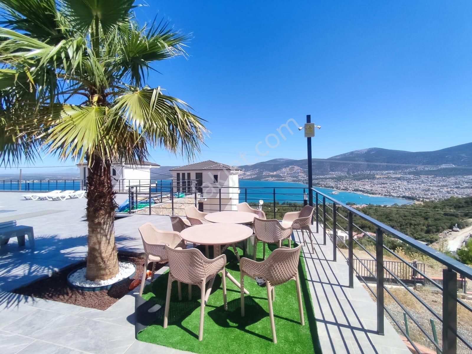 Didim Akbük'te Full Deniz Manzaralı Satılık Çatı Dubleks - Görsel 3