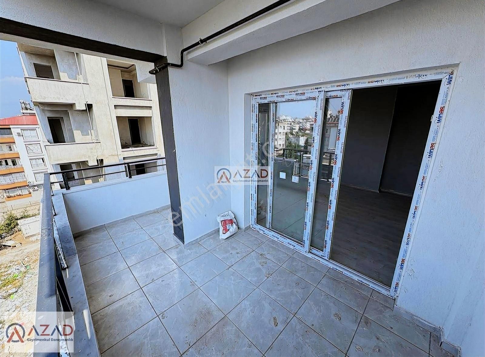 Azad - Hayat Hastahanesi Civarında Satılık 3+1 (142m2) Daire
