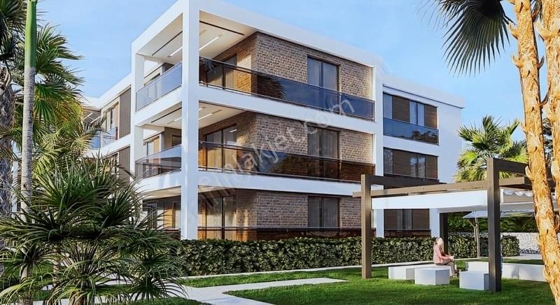 Lüks Sitede Havuz Manzaralı 4+1 -genişdaire - Arsa Takasına Açık - Görsel 5