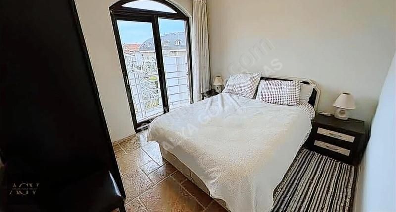 Belek'de Satılık Bakımlı Site İçersinde 3+1 İkiz Eşyalı Villa - Görsel 3