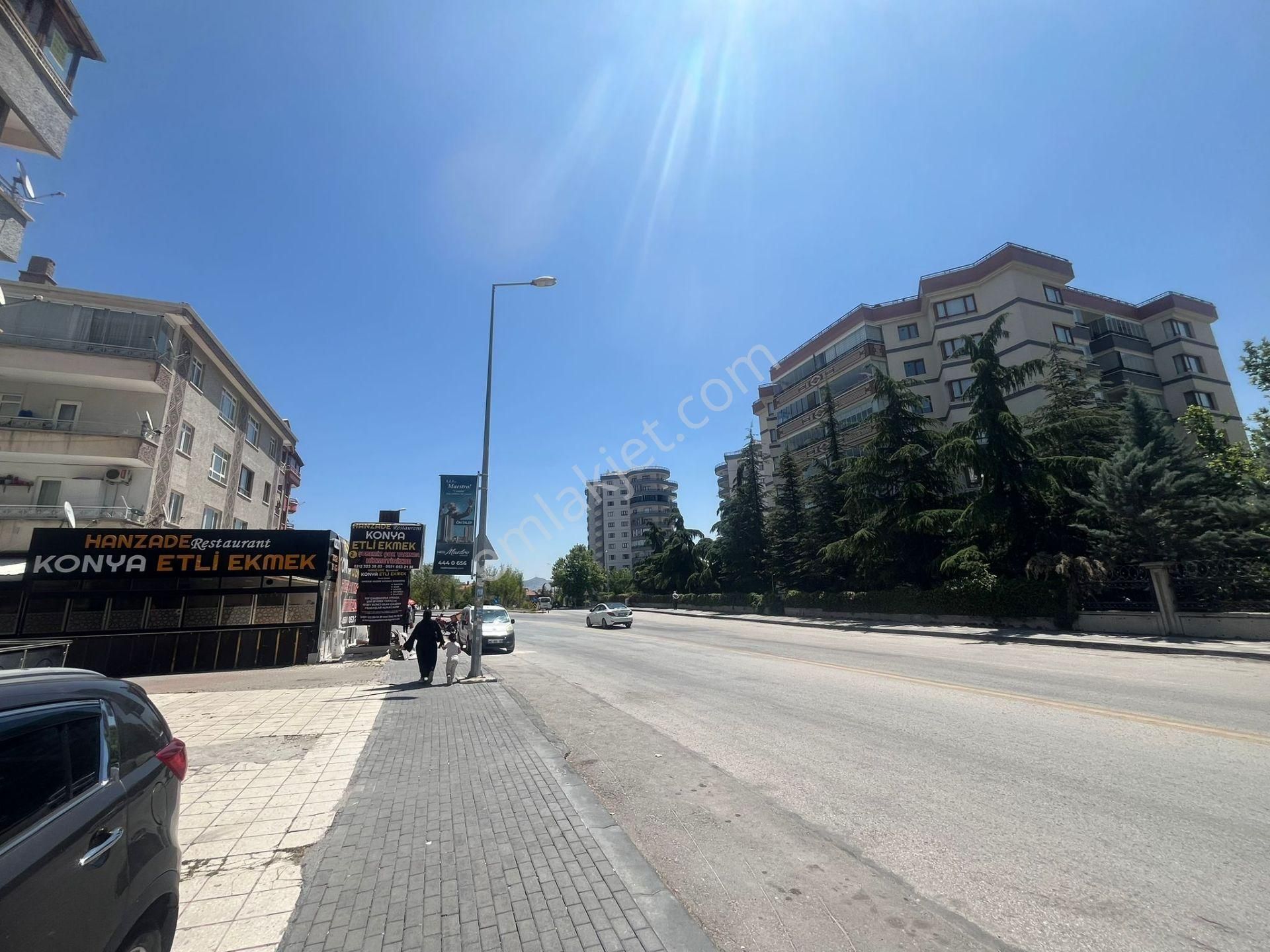 Antares Avm Ve Şehir Hastanesi Karşısı Cadde Üzeri 5+1 Dublex Daire - Görsel 35